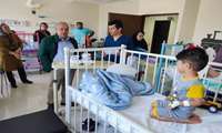 خدمات ویزیت و جراحی رایگان اطفال توسط مؤسسه خیریه محکم در بجنورد